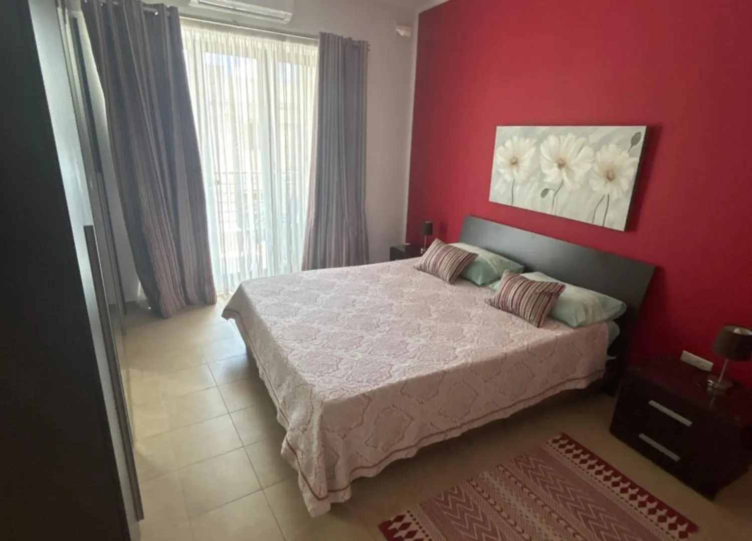 Swieqi Sunny Central Airy Quiet Apartment In Malta Is-Swieqi