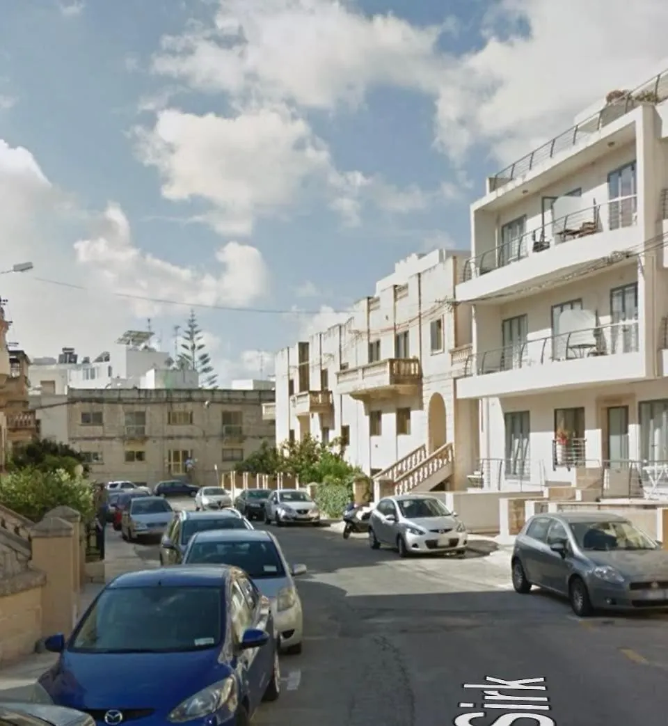Swieqi Sunny Central Airy Quiet Apartment In Malta Is-Swieqi
